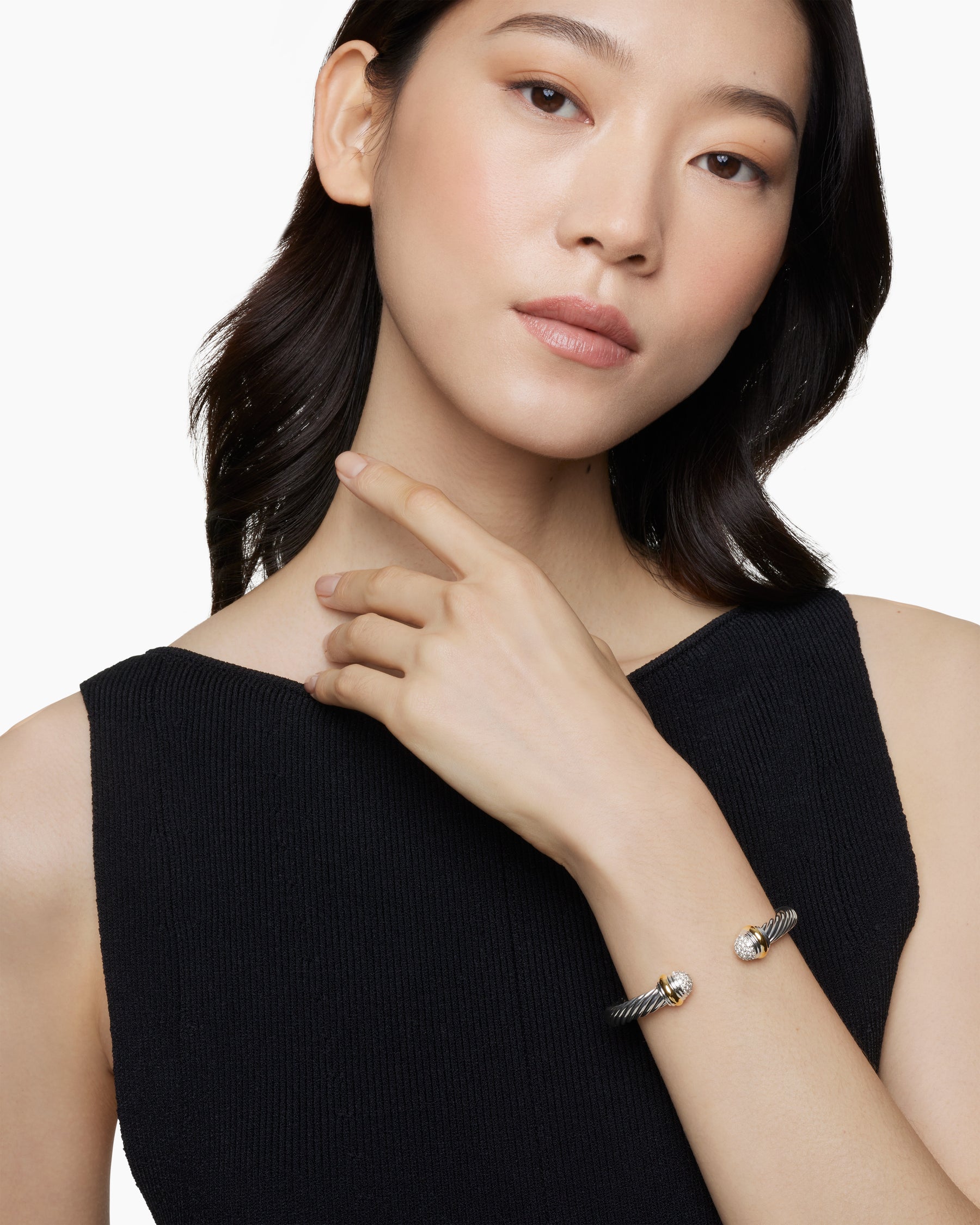 Alternative view of Classic Cable Bracelet in Sterling Silver with 18K Yellow Gold and Pavé Diamond Domes, 7mm