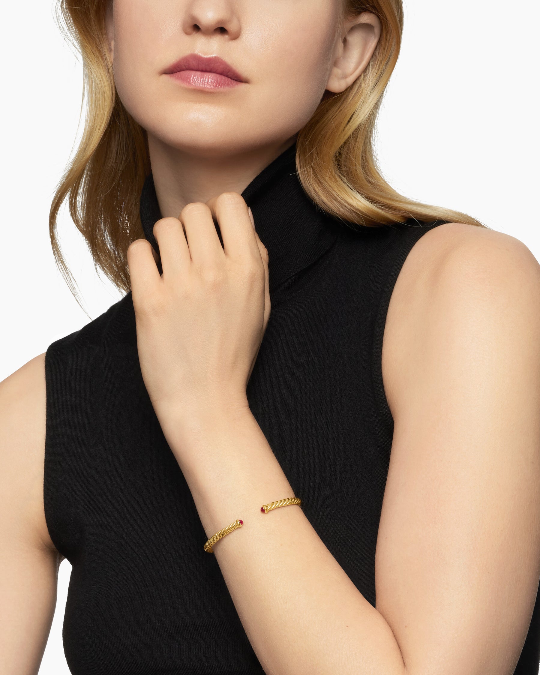 Cablespira Flex Bracelet in 18K Yellow Gold with Rubies, 4mm - Image 2