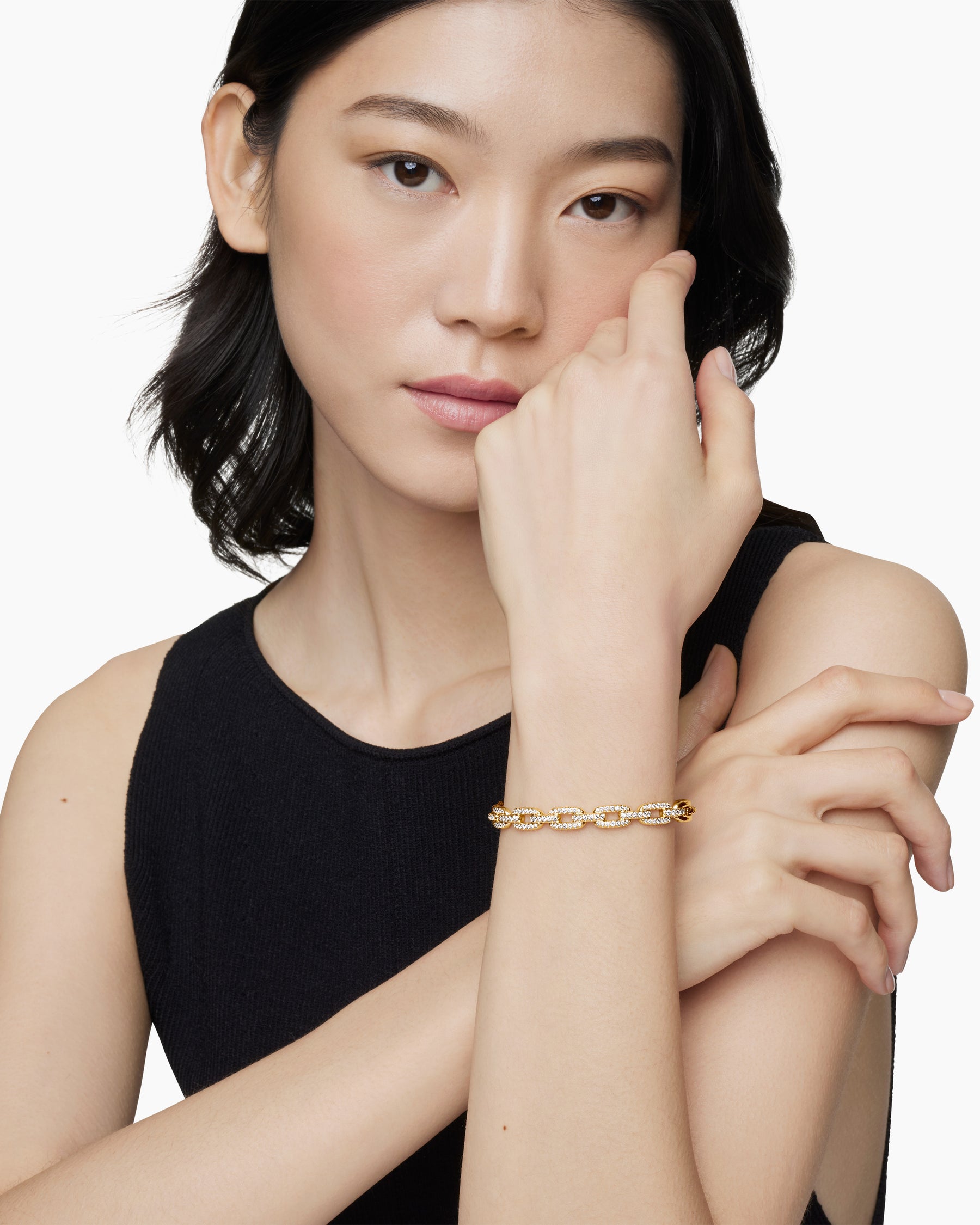 Alternative view of Stax Chain Link Bracelet in 18K Yellow Gold with Diamonds, 7mm