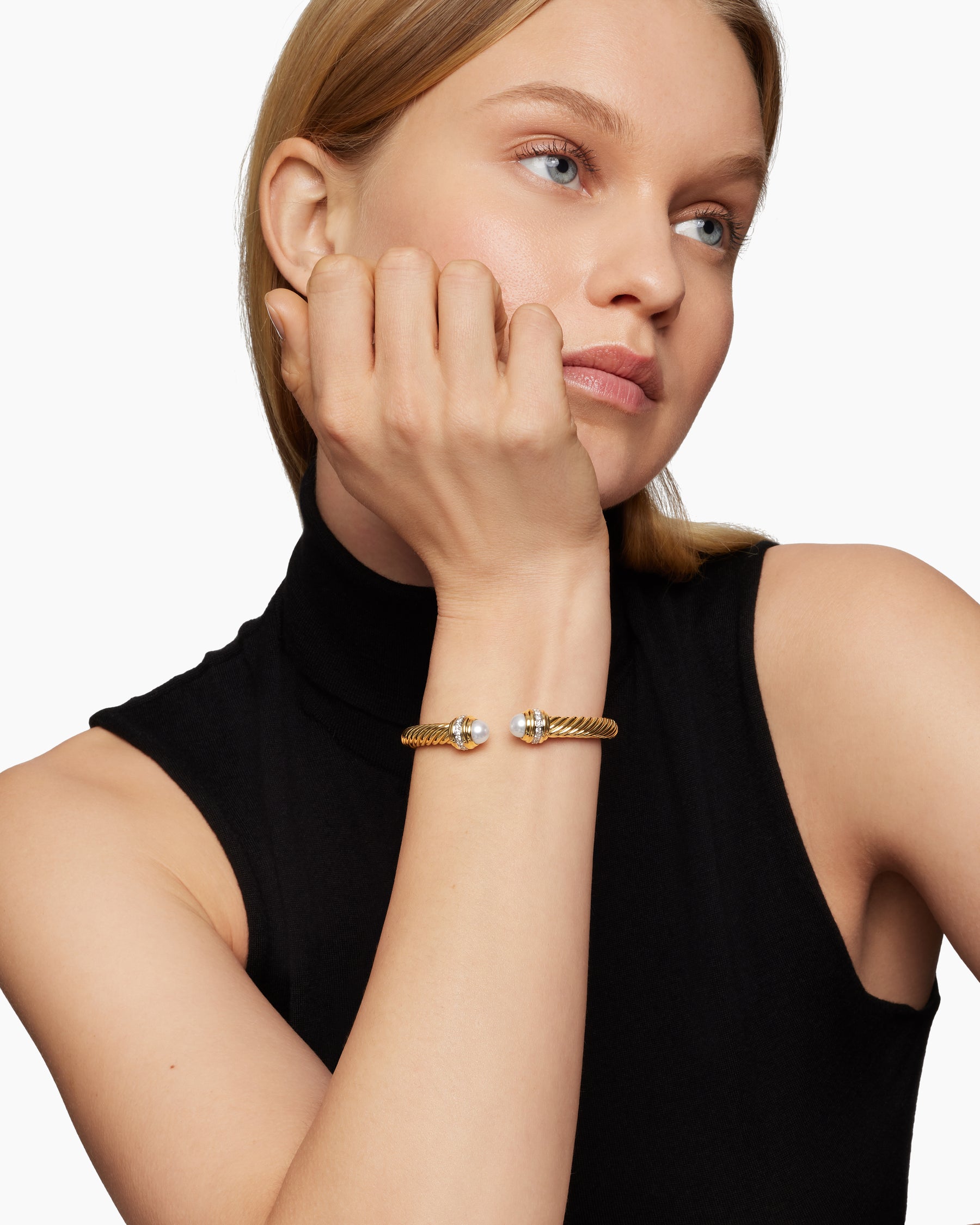 Classic Cablespira Bracelet in 18K Yellow Gold with Pearls and Diamonds, 7mm - Image 7