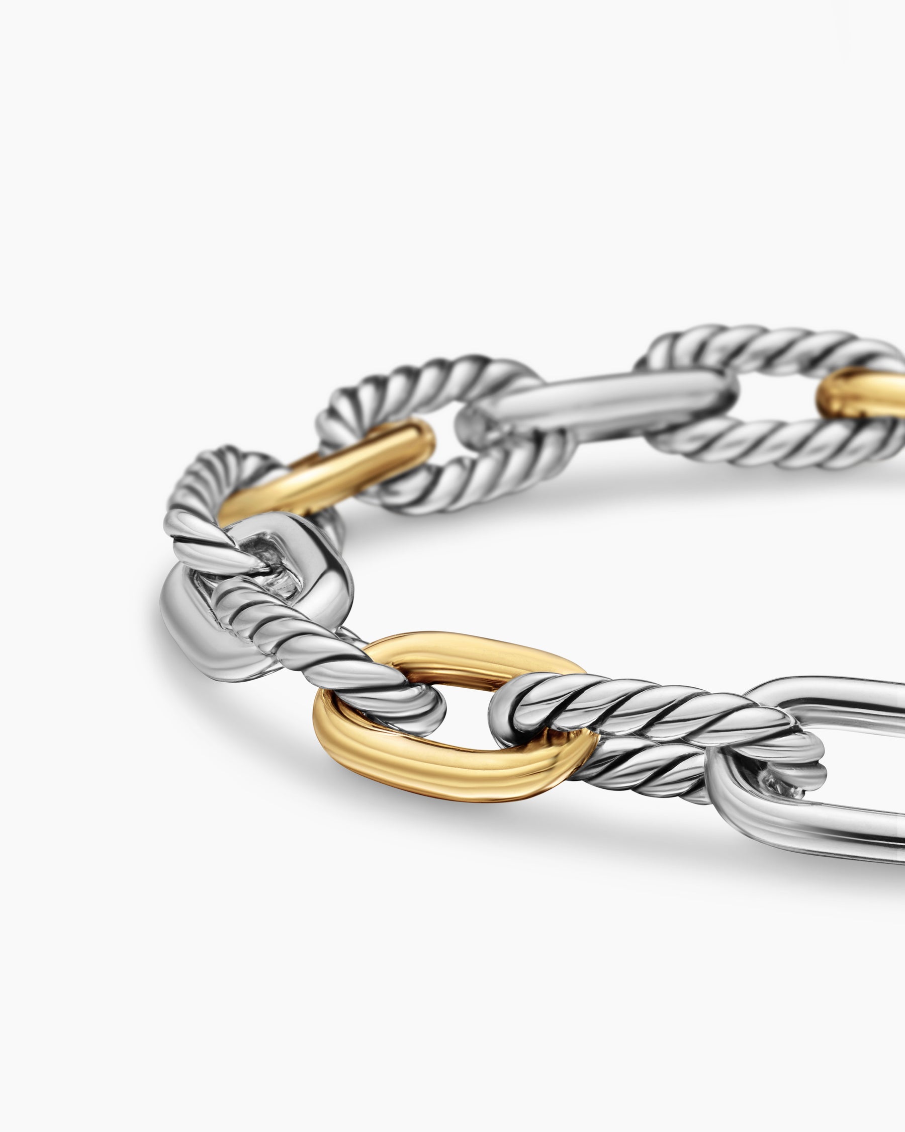 DY Madison Chain Bracelet in Sterling Silver with 18K Yellow Gold, 8.5mm - Image 7