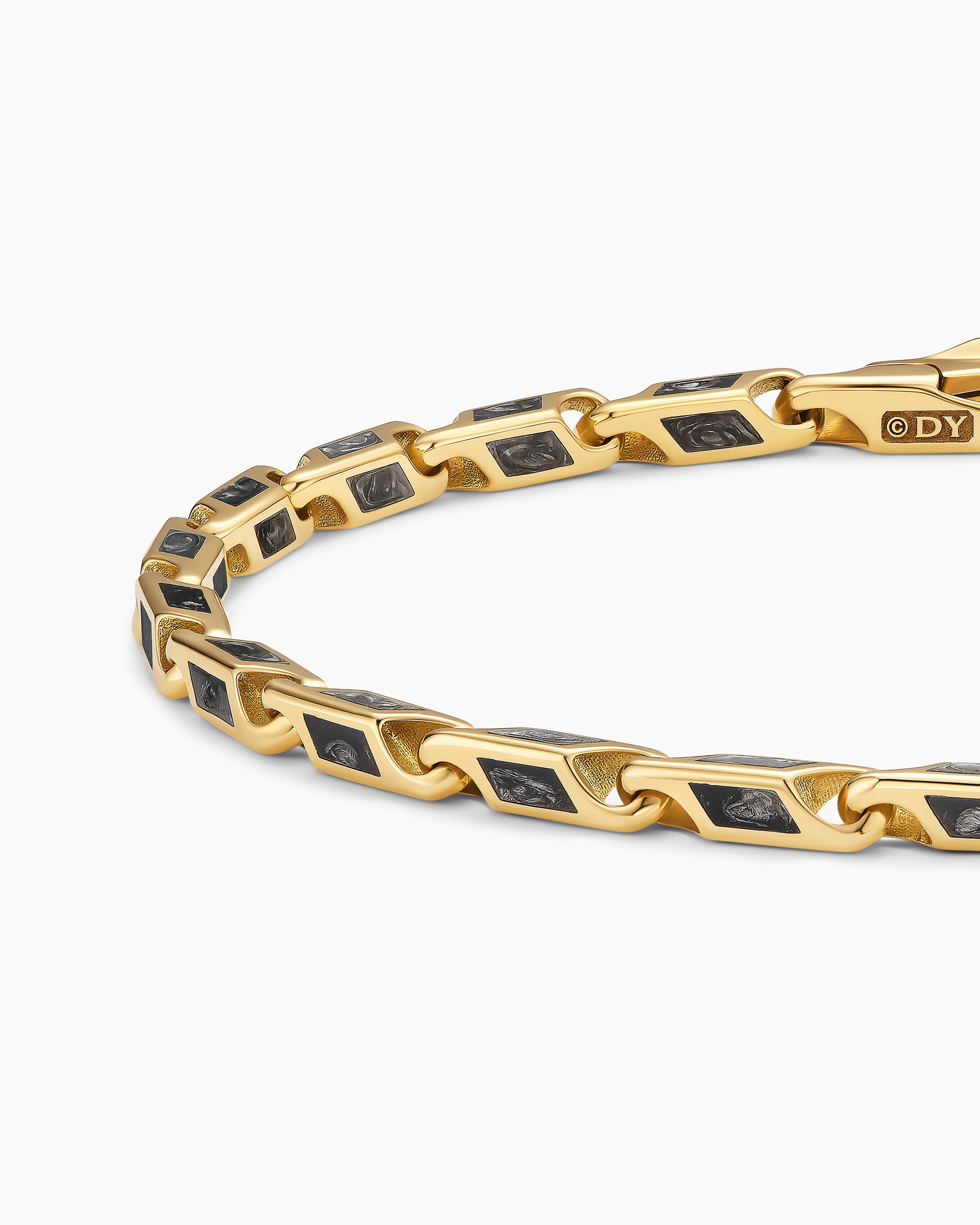 Streamline Faceted Chain Bracelet in 18K Yellow Gold with Forged Carbon, 4.3mm - Image 5