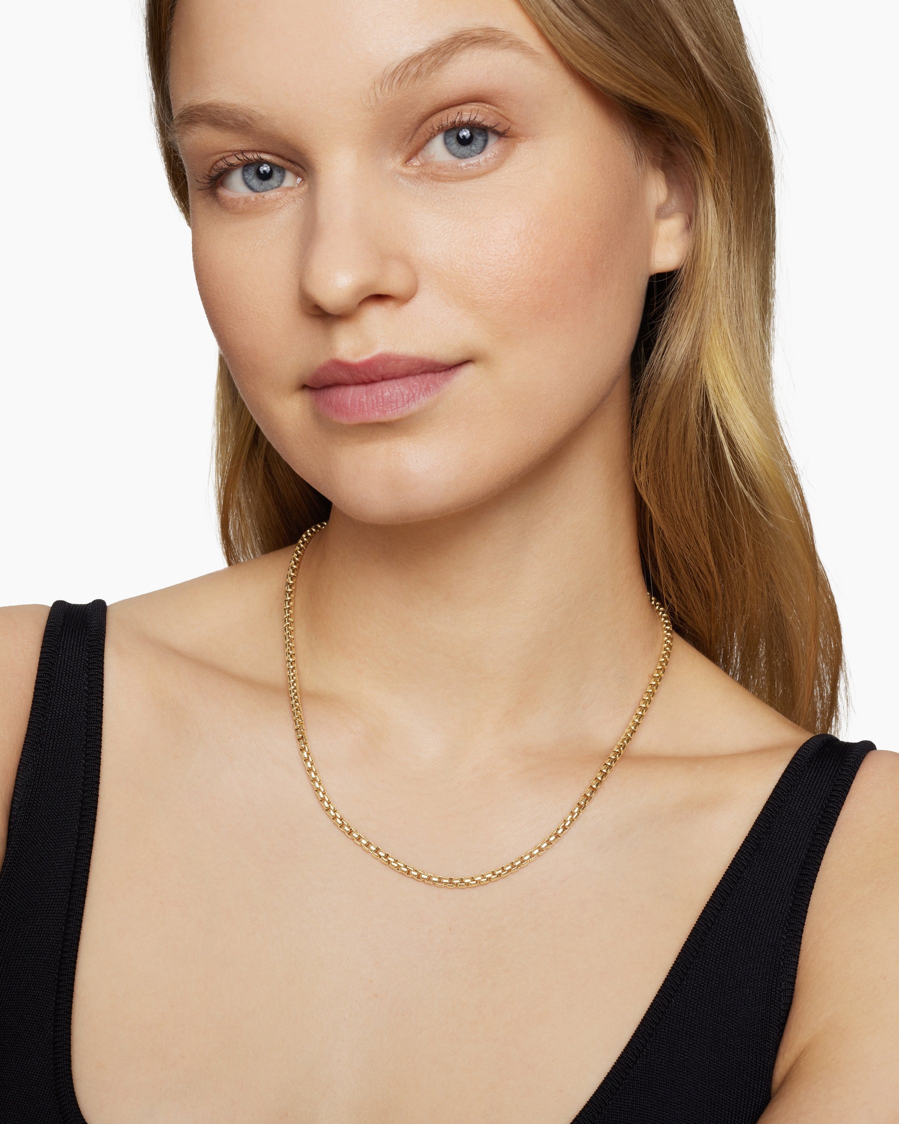 Box Chain Necklace in 18K Yellow Gold, 3.6mm - Image 6