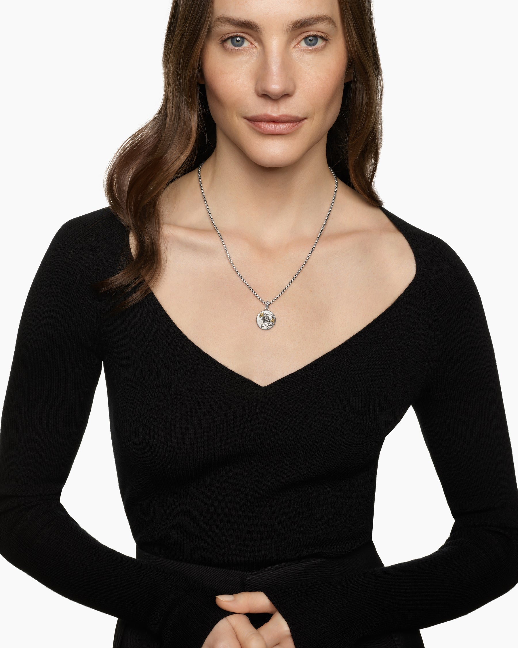 Taurus Amulet in Sterling Silver with 18K Yellow Gold and Diamonds, 19mm - Image 2