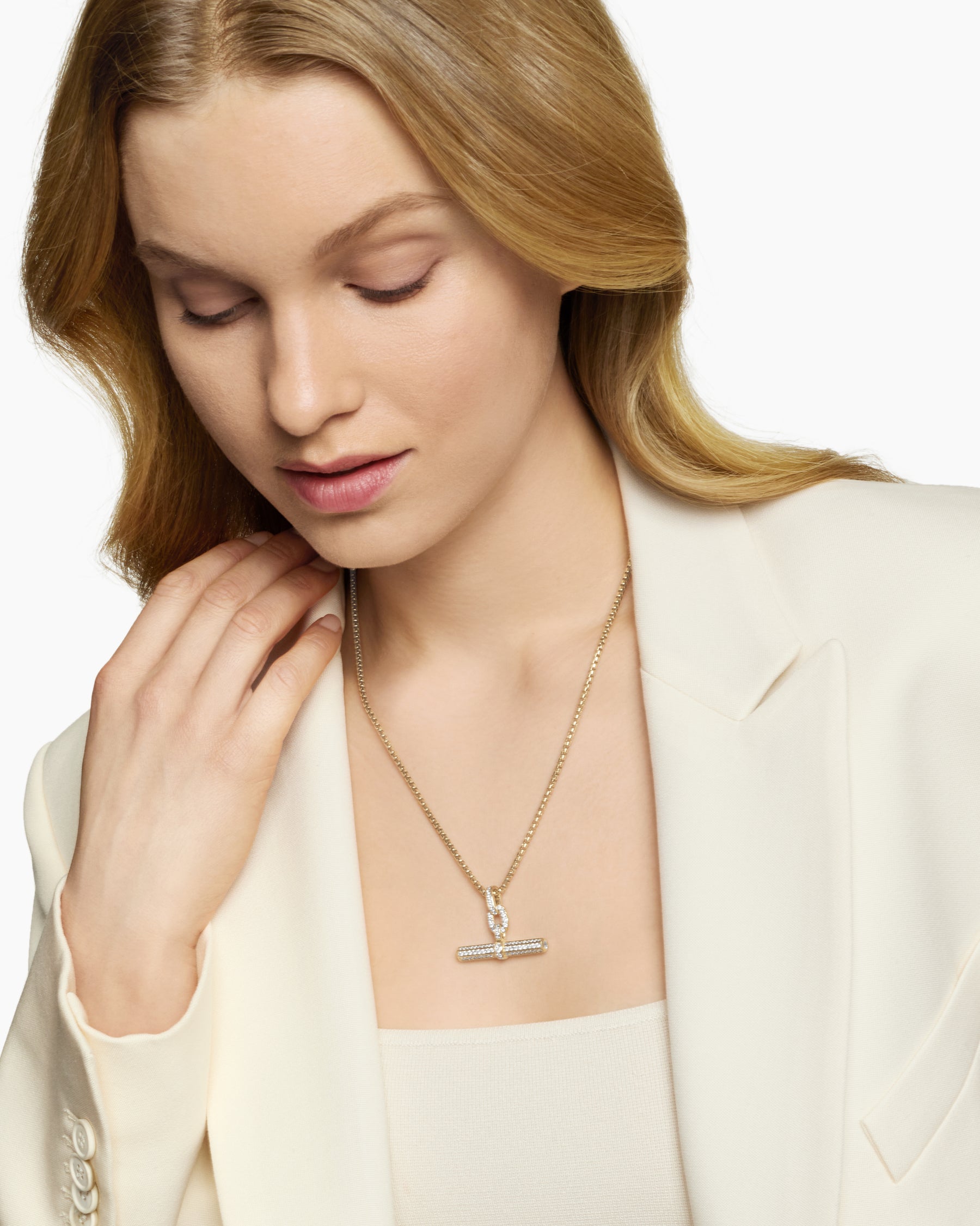 Lexington E/W Barrel Pendant in 18K Yellow Gold with Diamonds, 36mm - Image 2