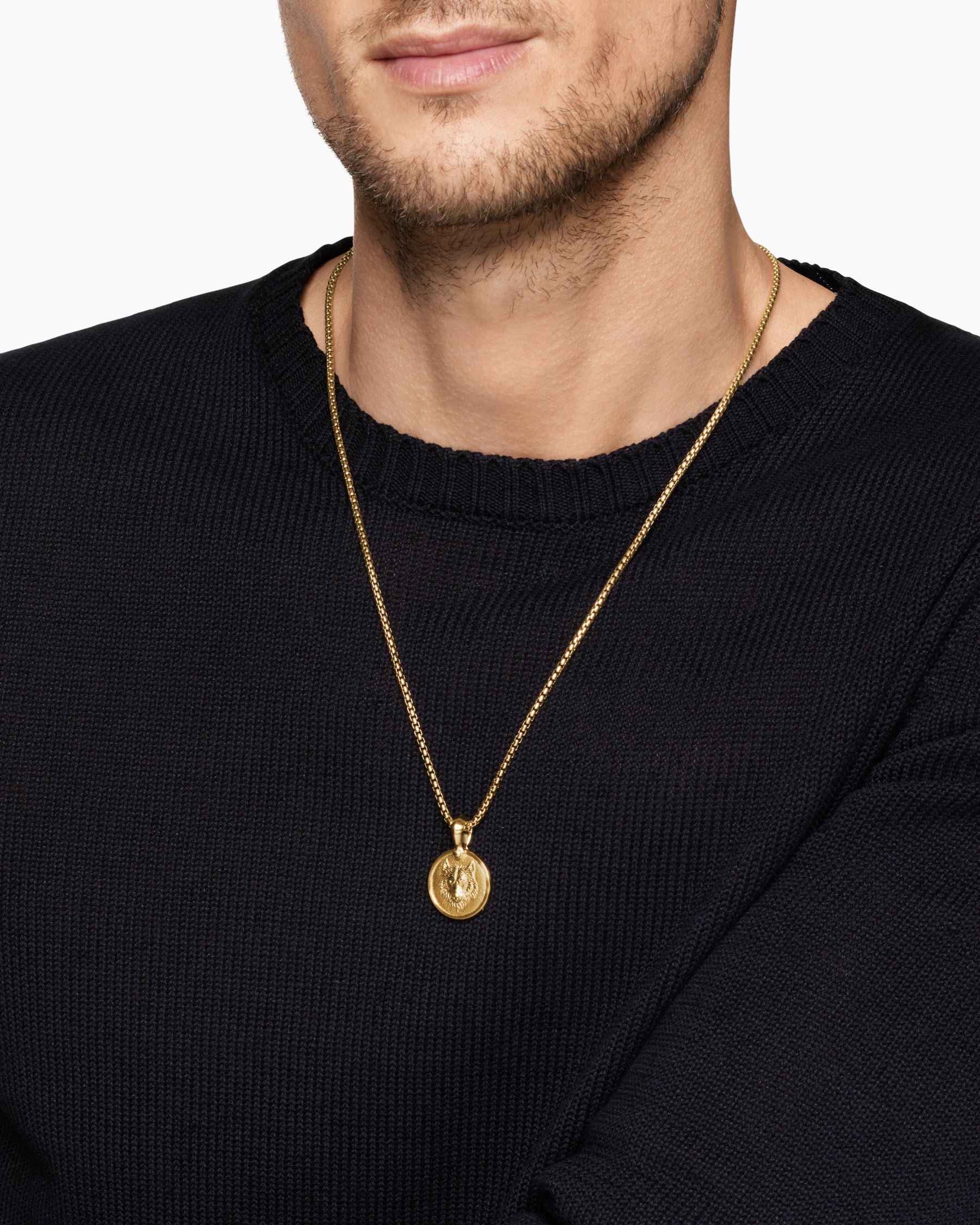 Petrvs Wolf Amulet in 18K Yellow Gold, 21mm - Image 2
