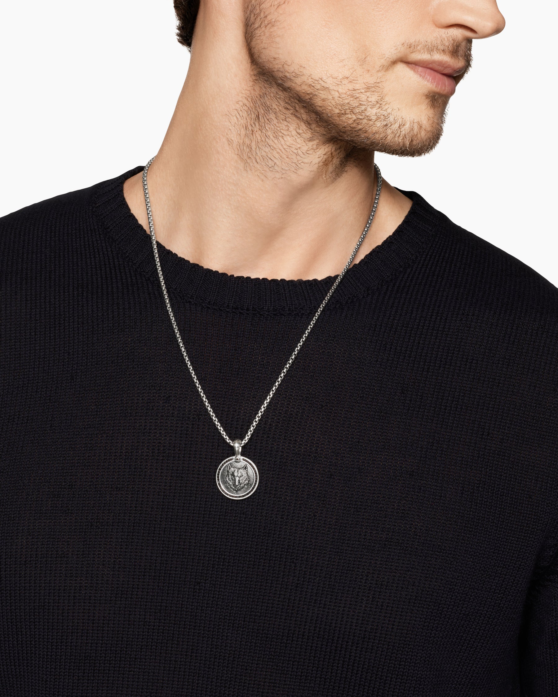 Petrvs Wolf Amulet in Sterling Silver with Black Diamonds, 21mm - Image 2