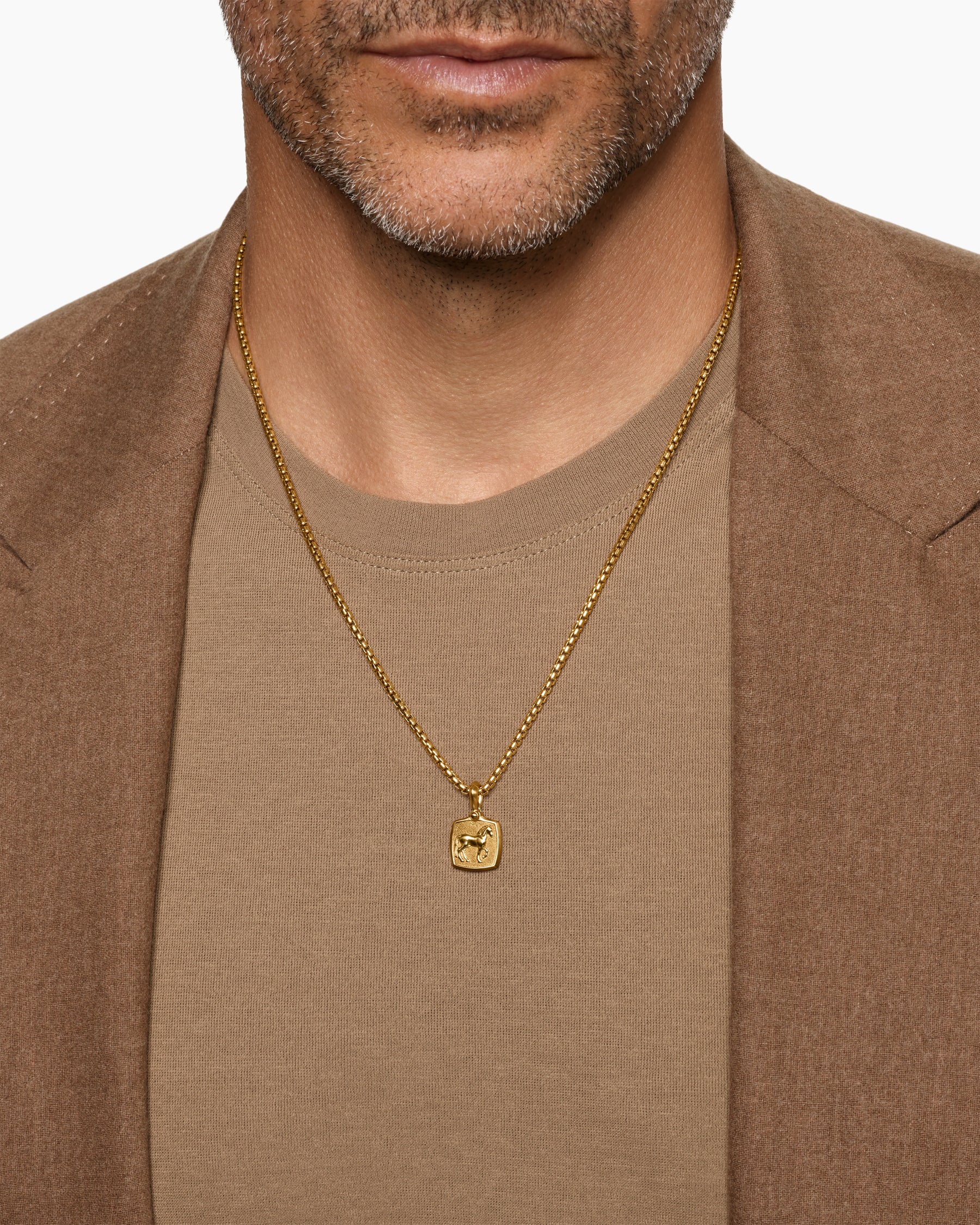 Petrvs Horse Amulet in 18K Yellow Gold, 15.8mm - Image 2