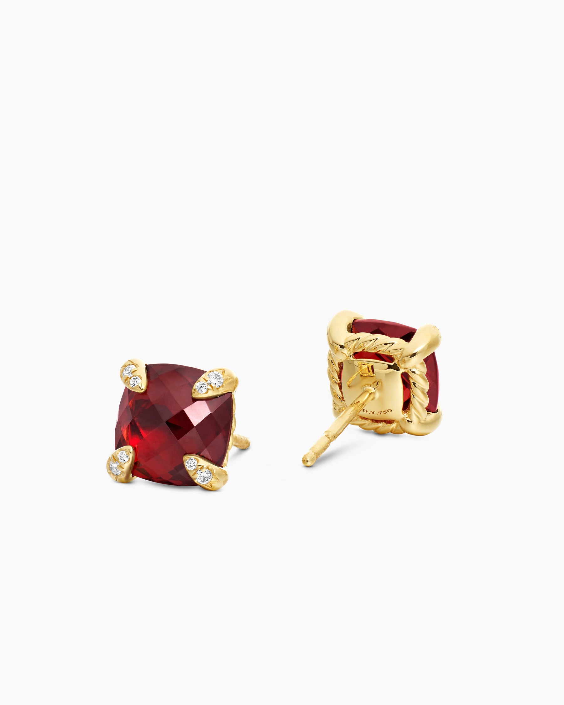 Chatelaine Stud Earrings in 18K Yellow Gold with Garnet and Diamonds, 8mm - Image 3