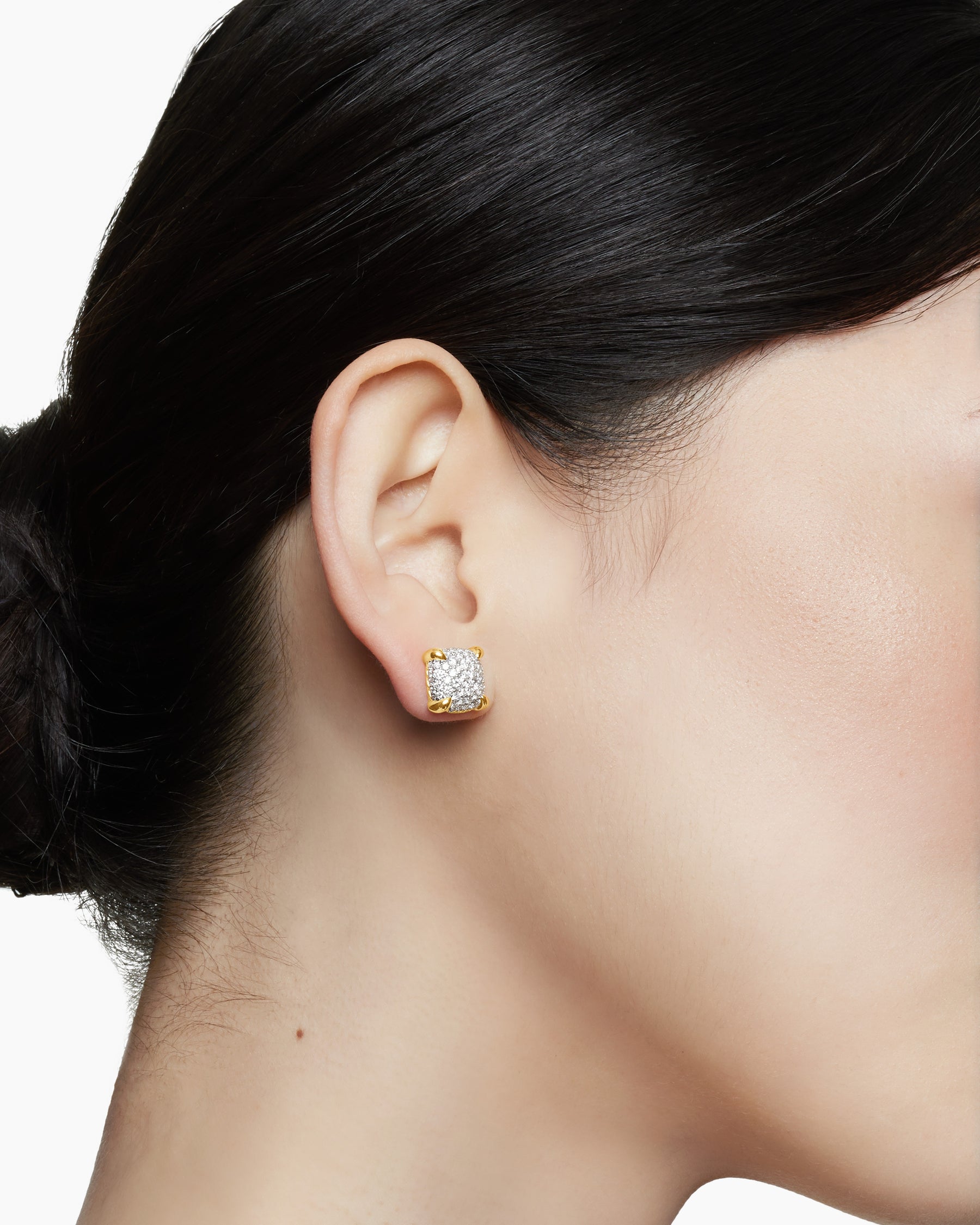 Chatelaine Stud Earrings in 18K Yellow Gold with Pavé Diamonds, 11mm - Image 6