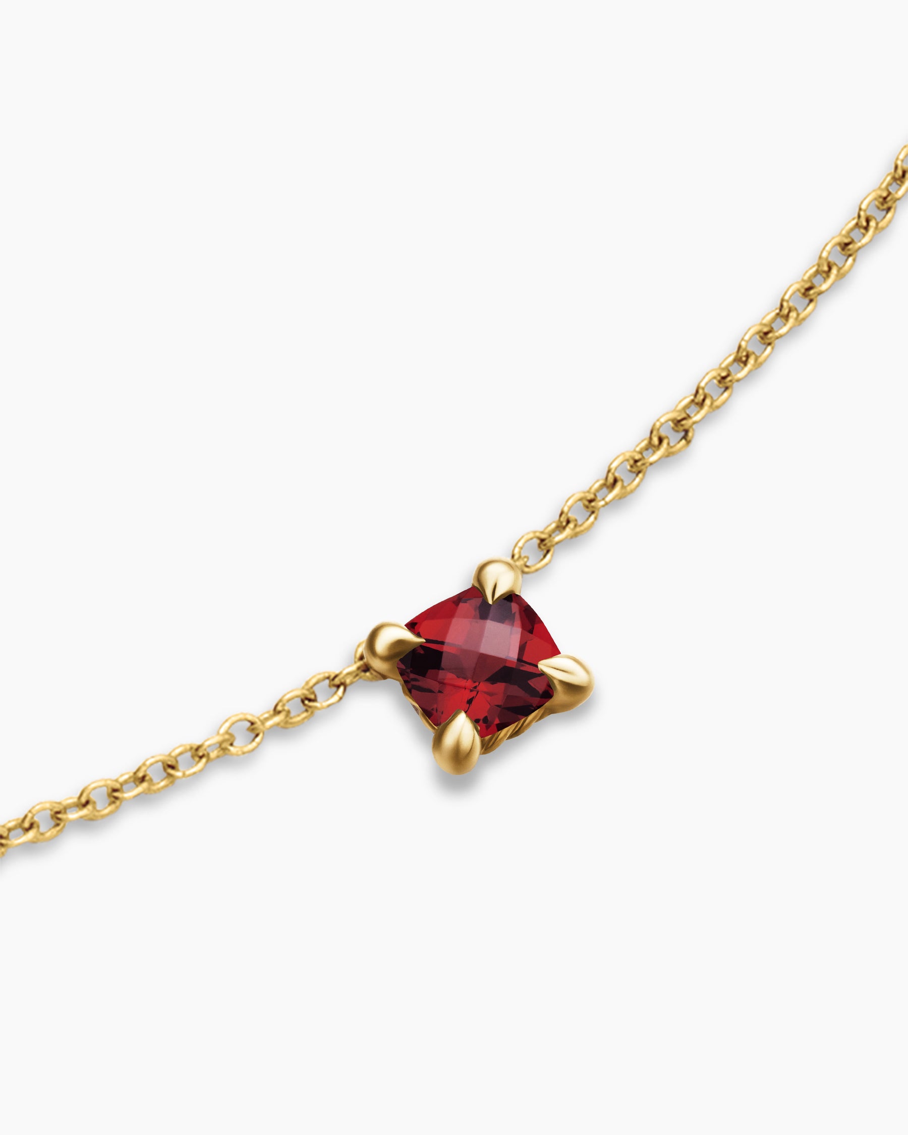 Chatelaine Teen Necklace in 18K Yellow Gold with Garnet, 4mm - Image 4