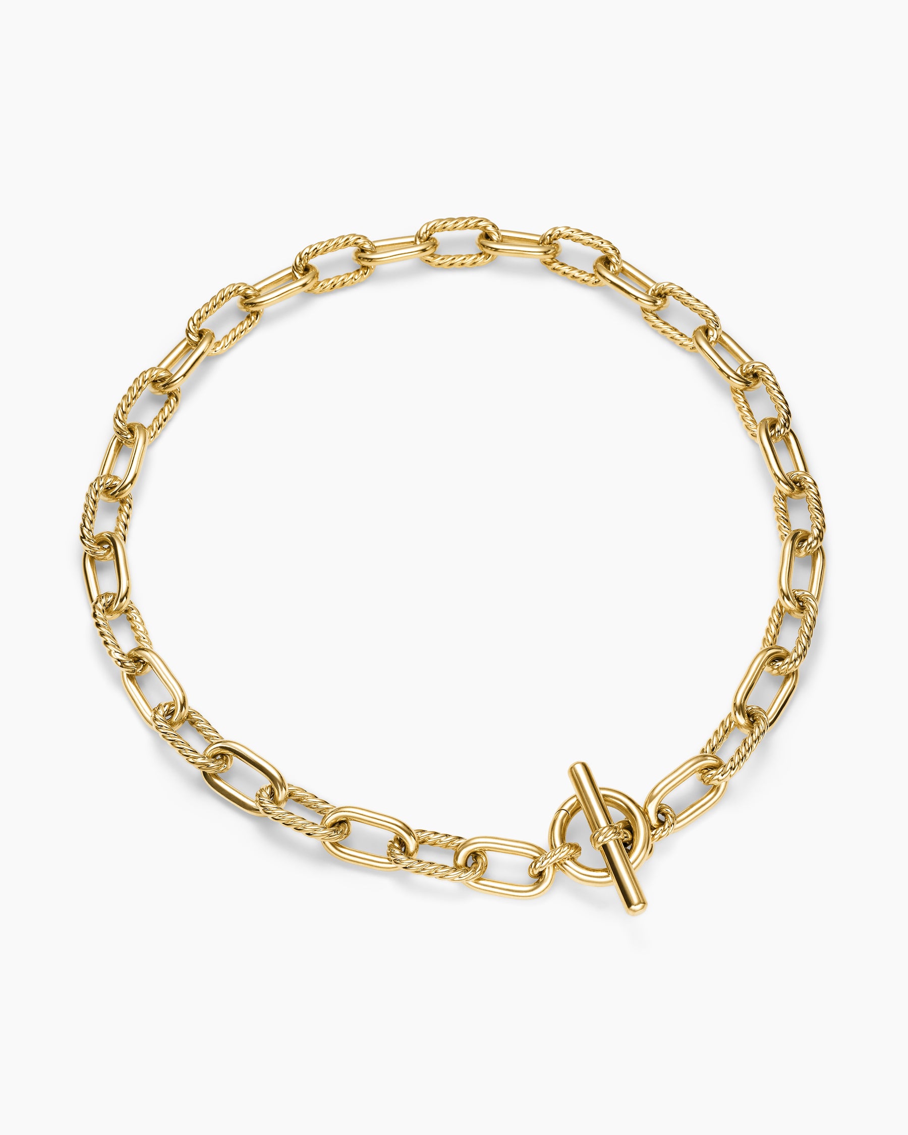 DY Madison Toggle Chain Necklace in 18K Yellow Gold, 11mm - Image 3