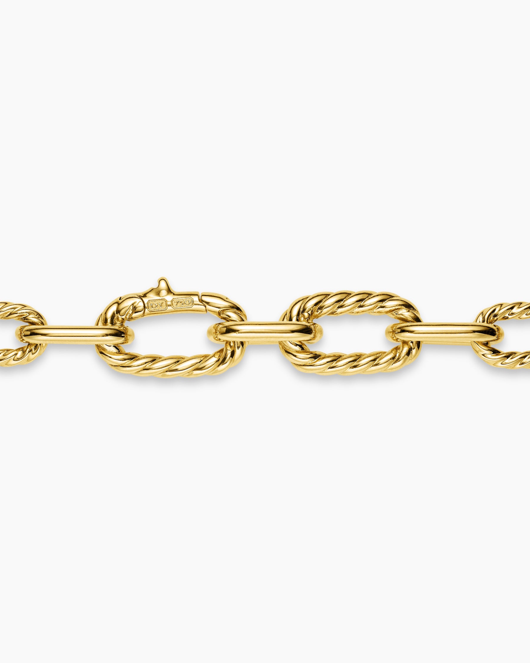 DY Madison Chain Necklace in 18K Yellow Gold, 8.5mm - Image 5
