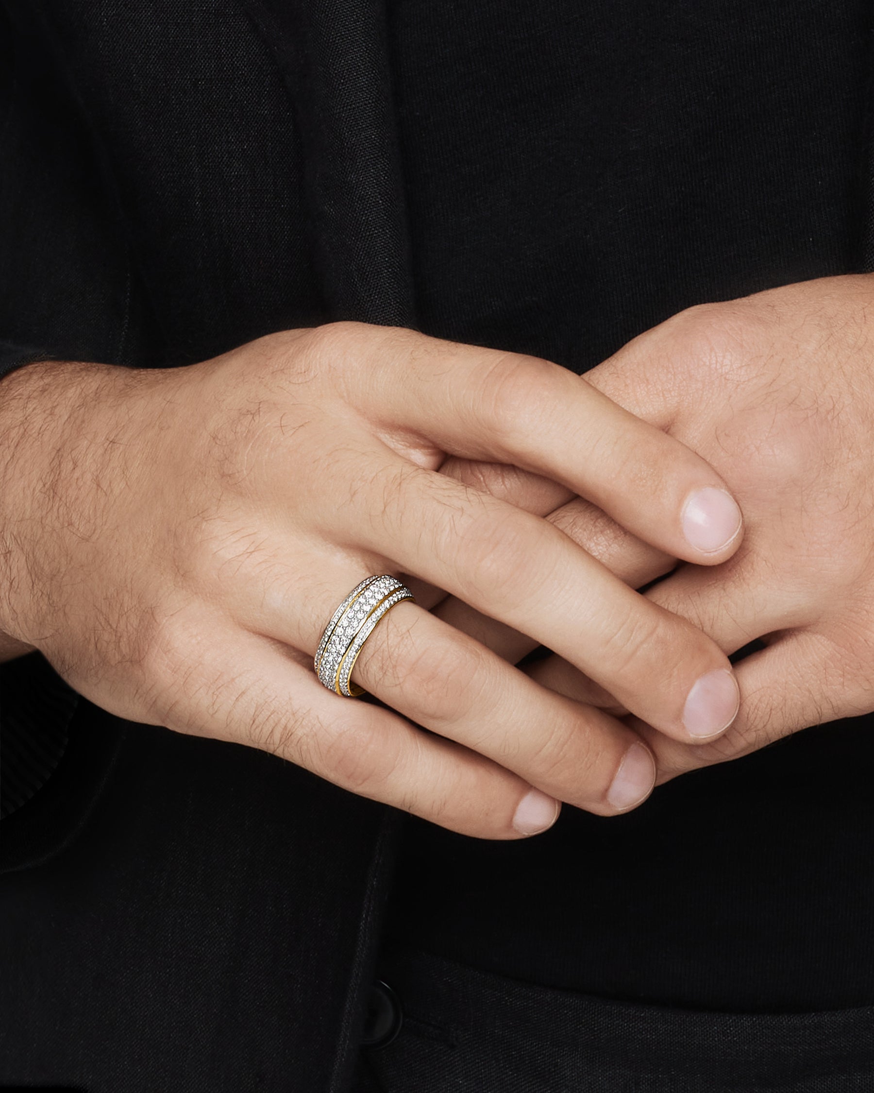 Alternative view of Streamline Beveled Band Ring in 18K Yellow Gold with Diamonds, 8.5mm