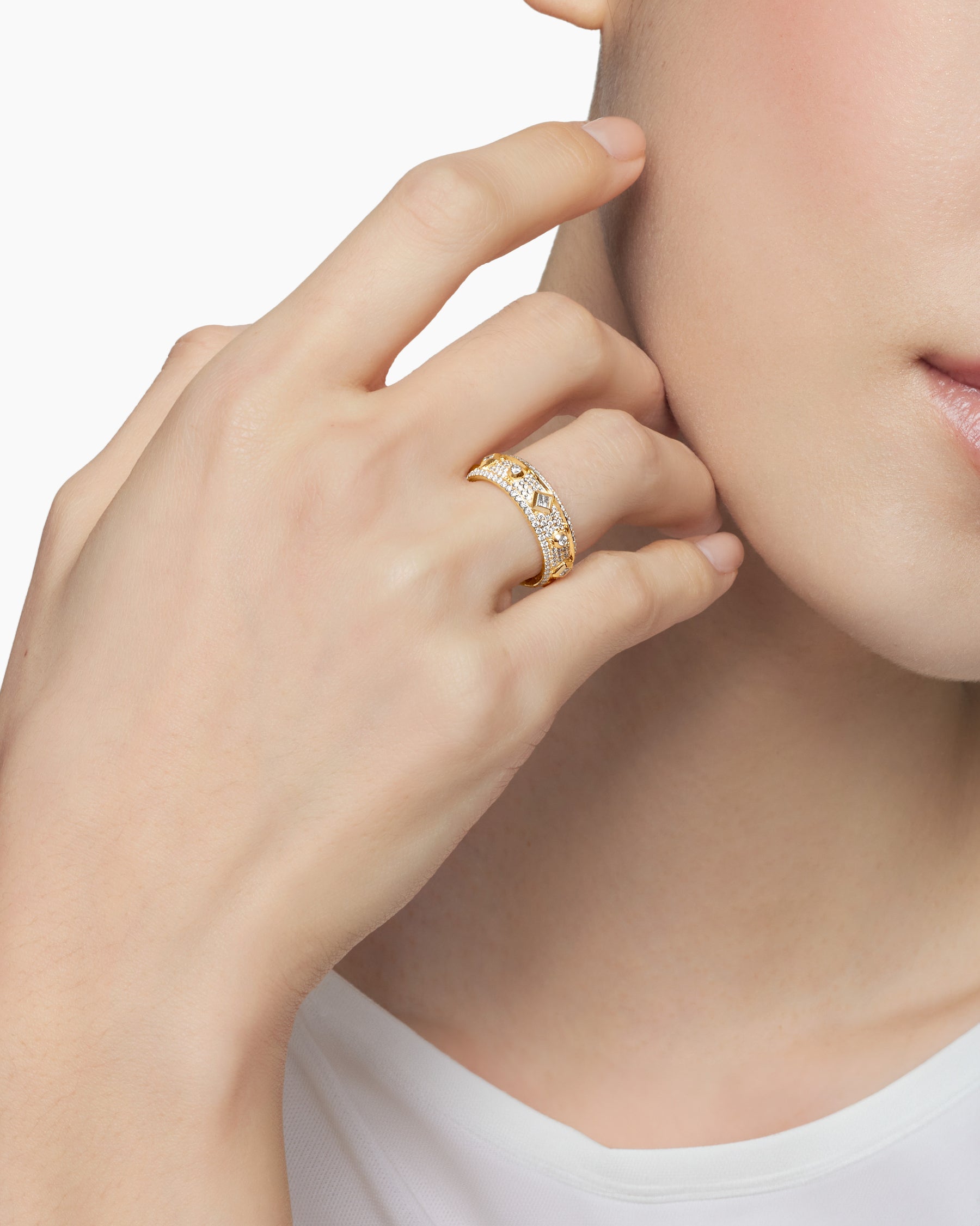 Modern Renaissance Band Ring in 18K Yellow Gold with Diamonds, 6.6mm - Image 7