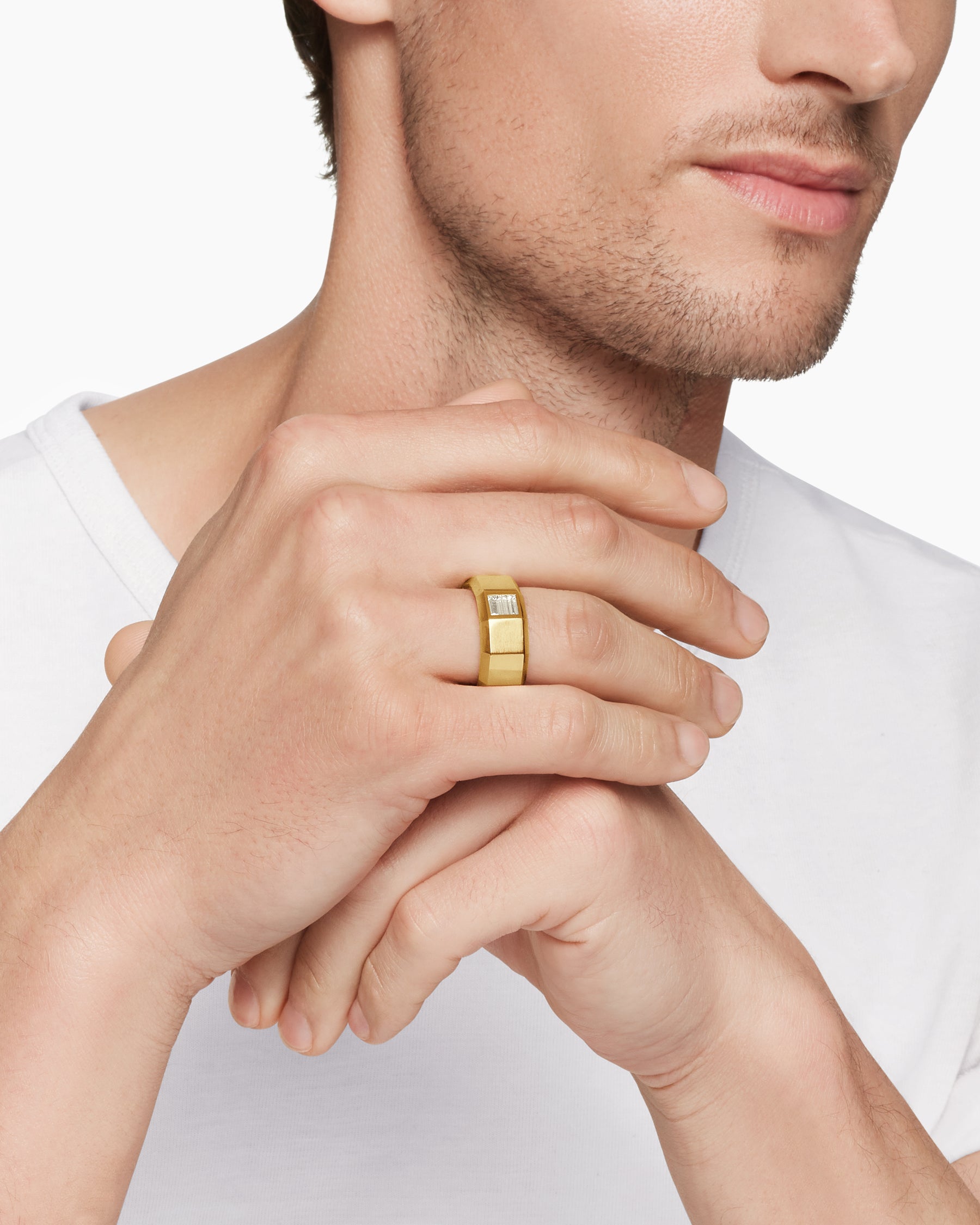 Faceted Band Ring in 18K Yellow Gold with Center Diamond, 10mm - Image 8