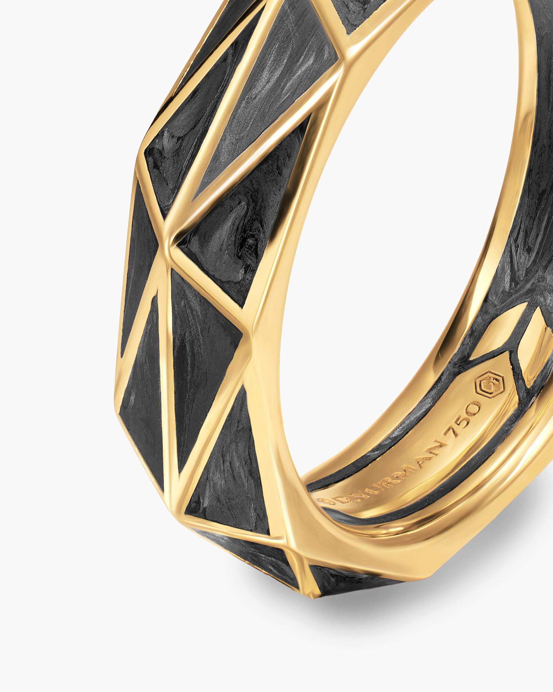 Faceted Band Ring in 18K Yellow Gold with Forged Carbon, 6.2mm - Image 5