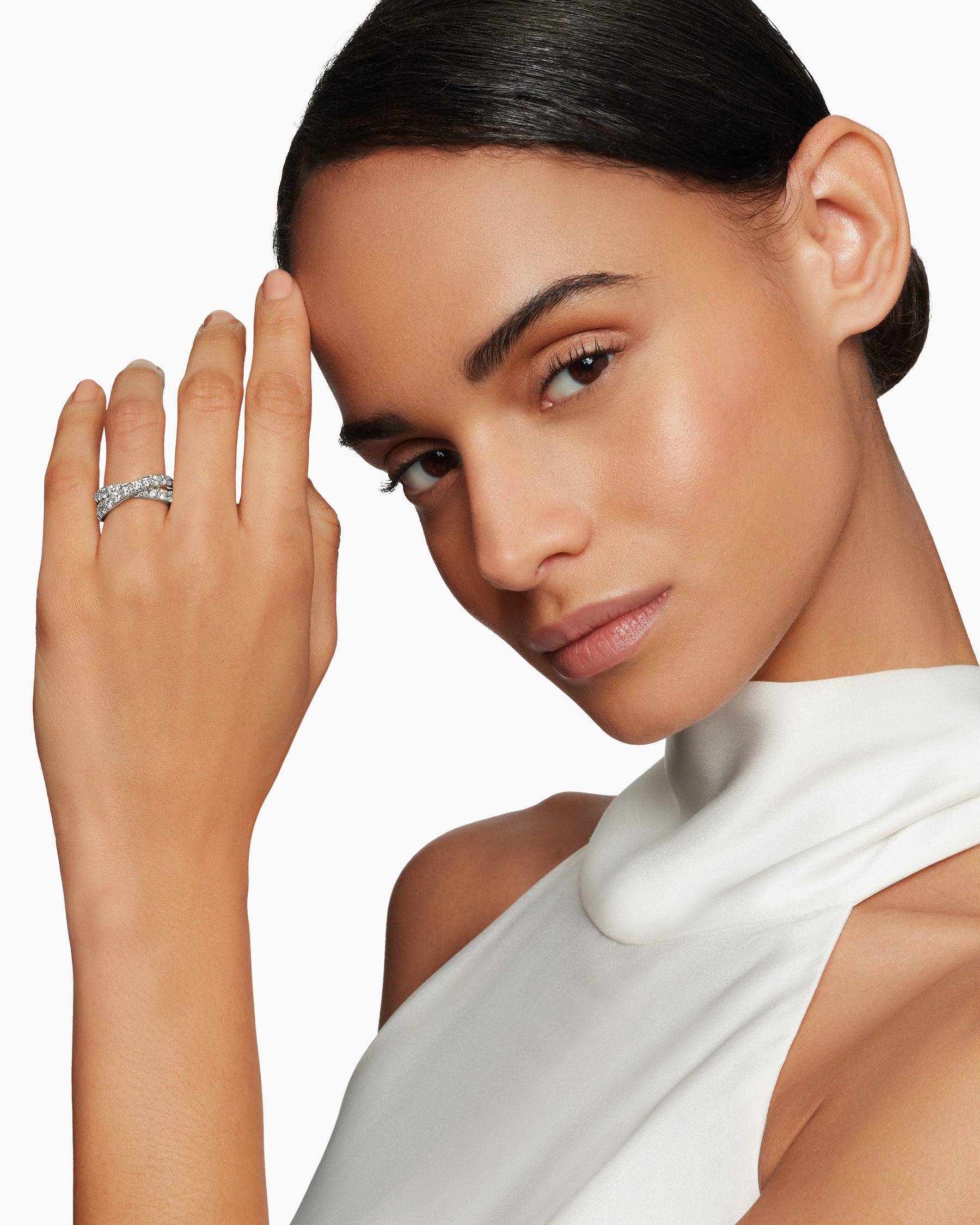Alternative view of DY Crossover Band Ring in Platinum with Diamonds, 8.2mm
